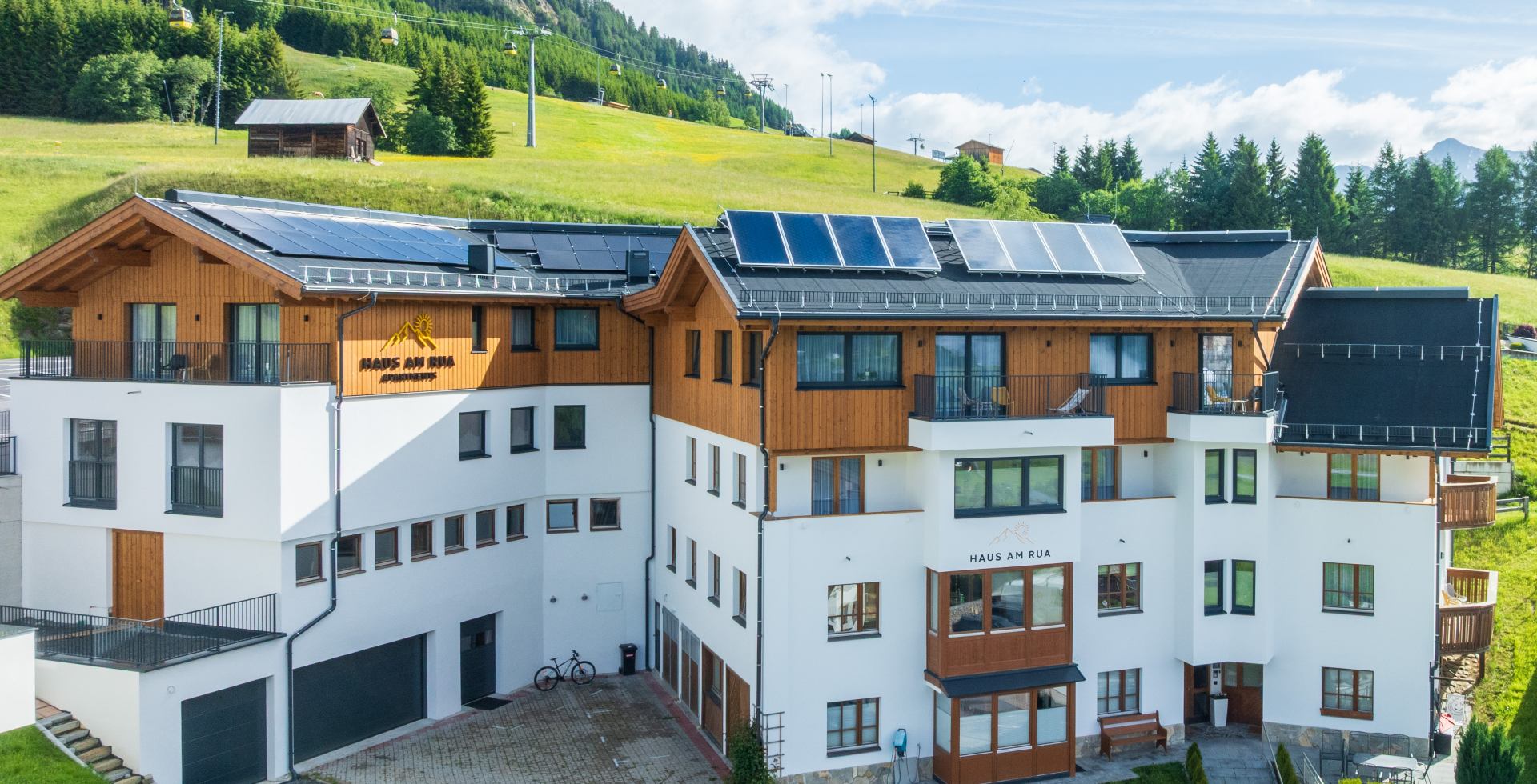 01a_header_sommer_hausamrua