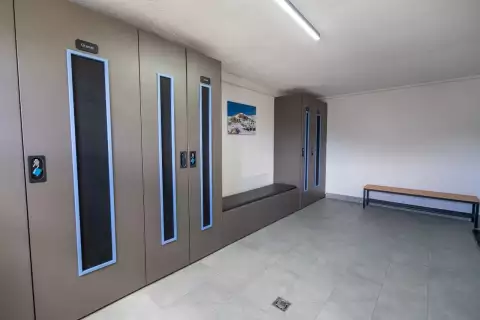 11_hausamrua_skikeller