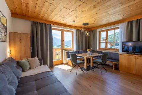 03_hausamrua_fewo_kristall_wohnen